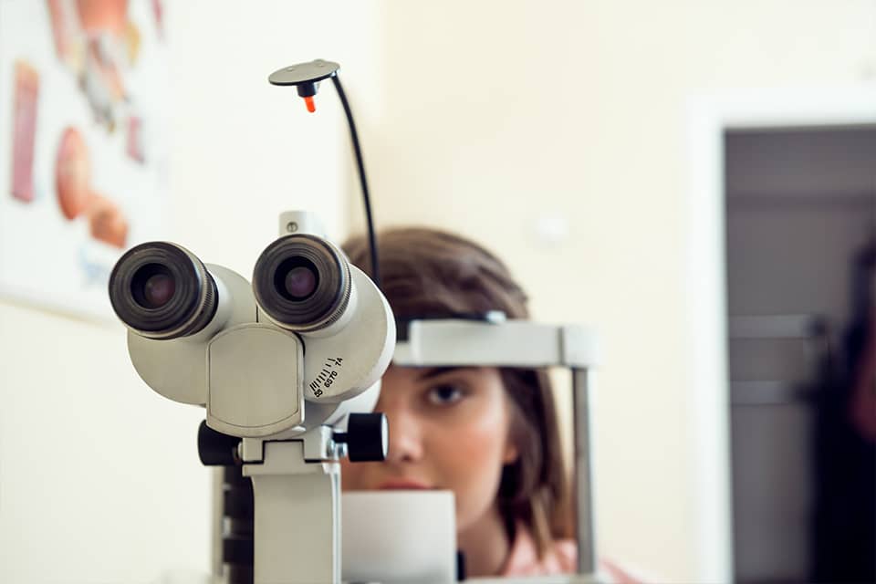 portrait-cute-caucasian-female-patient-sitting-optometrist-office-waiting-start-procedure-check-her-vision-with-microbioscope-sitting-yellow-wall-ophthalmology-concept.jpg - 25.52 kB